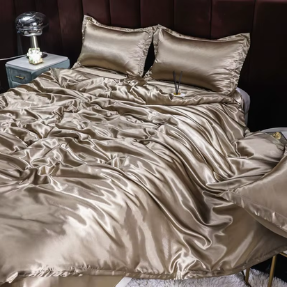 Indulge in Luxury: Ice Silk Satin Bedding Set with Pillowcases for a Dreamy Sleep Experience