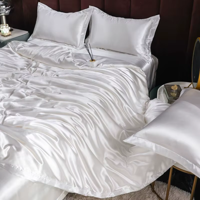 Indulge in Luxury: Ice Silk Satin Bedding Set with Pillowcases for a Dreamy Sleep Experience